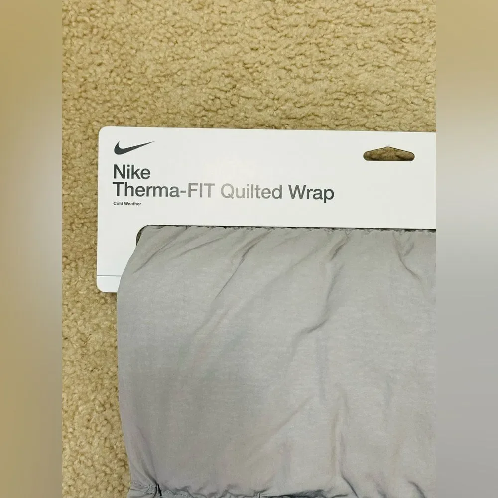 NWT Nike Therma-Fit Quilted Running Wrap in Gray Haze